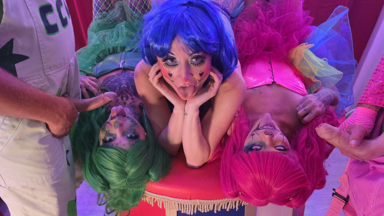 Lily Kink Meets The Pink And Green Cock Crazed Clowns For An Orgy